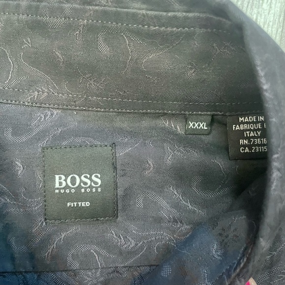 Black Paisley Men’s Hugo Boss Fitted Button Up Dress Shirt - Picture 5 of 8